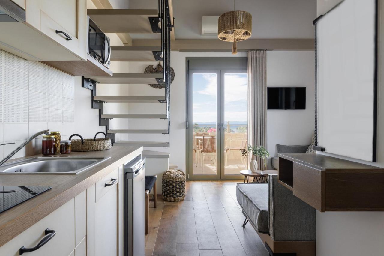 Kastri Elia Suites Nikiti  Esterno foto