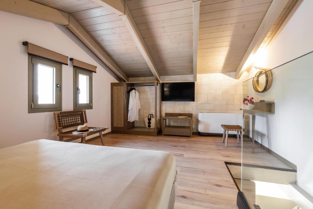 Kastri Elia Suites Nikiti  Esterno foto
